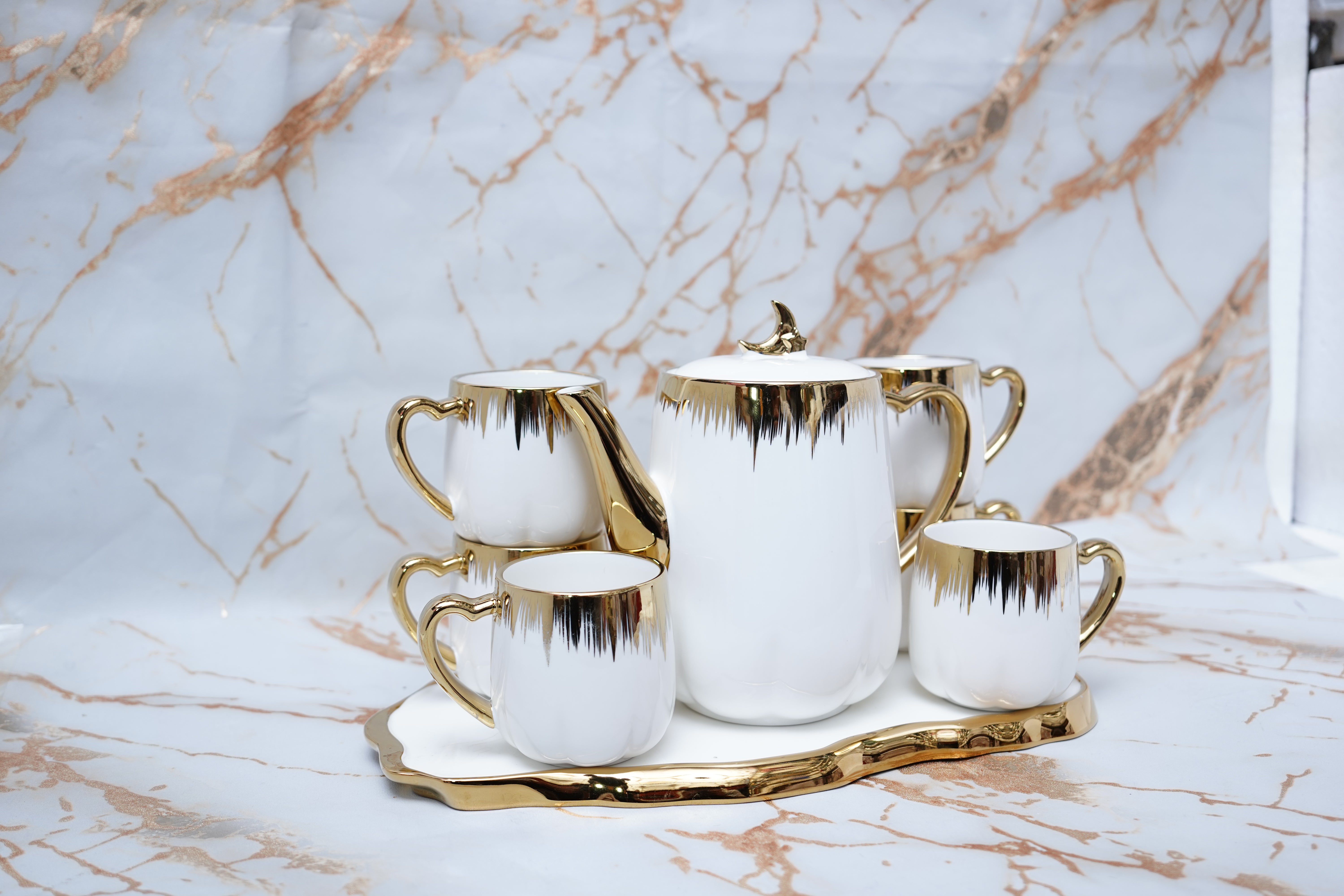 6 Pieces  Tea Set With (Design) Tray