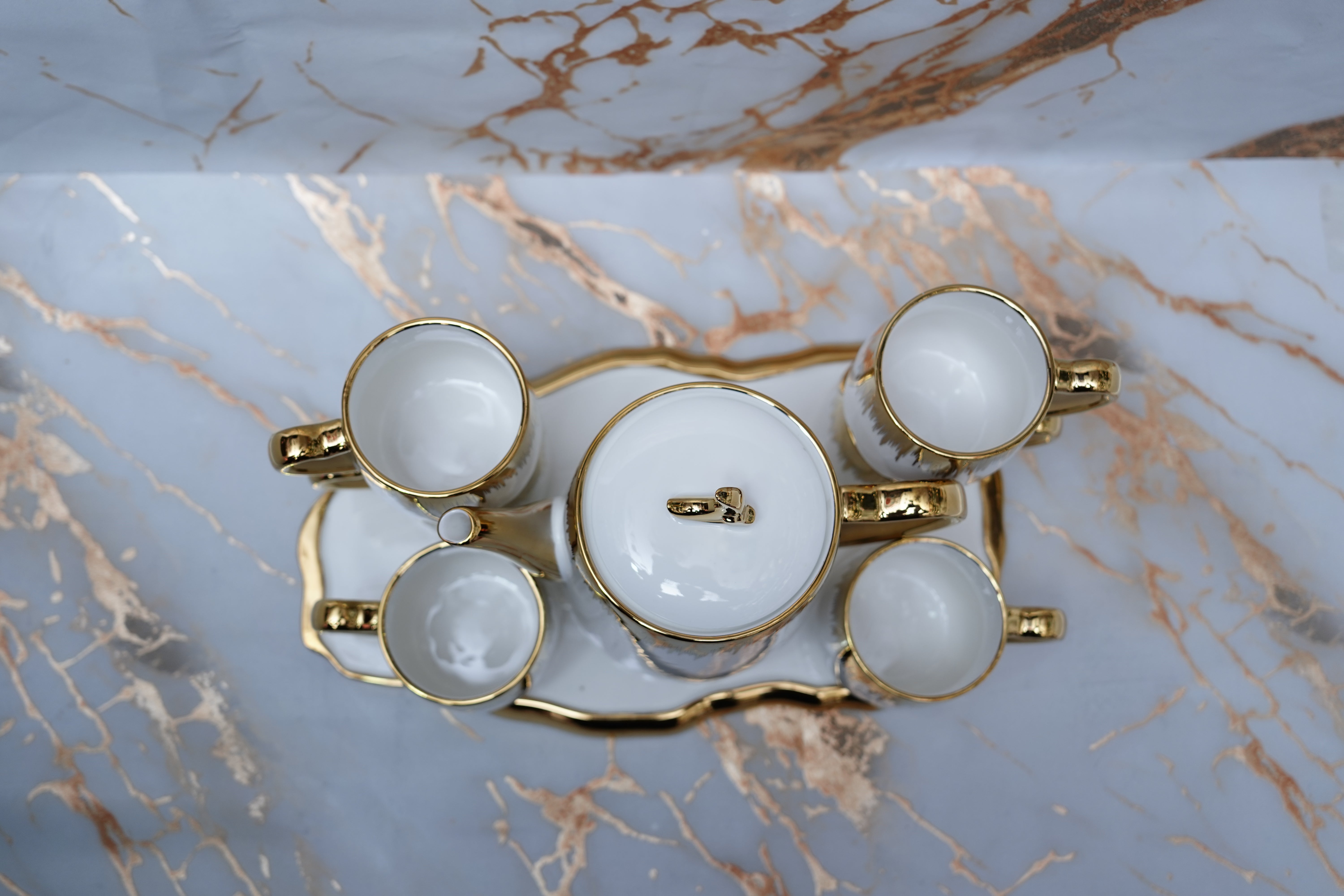6 Pieces  Tea Set With (Design) Tray