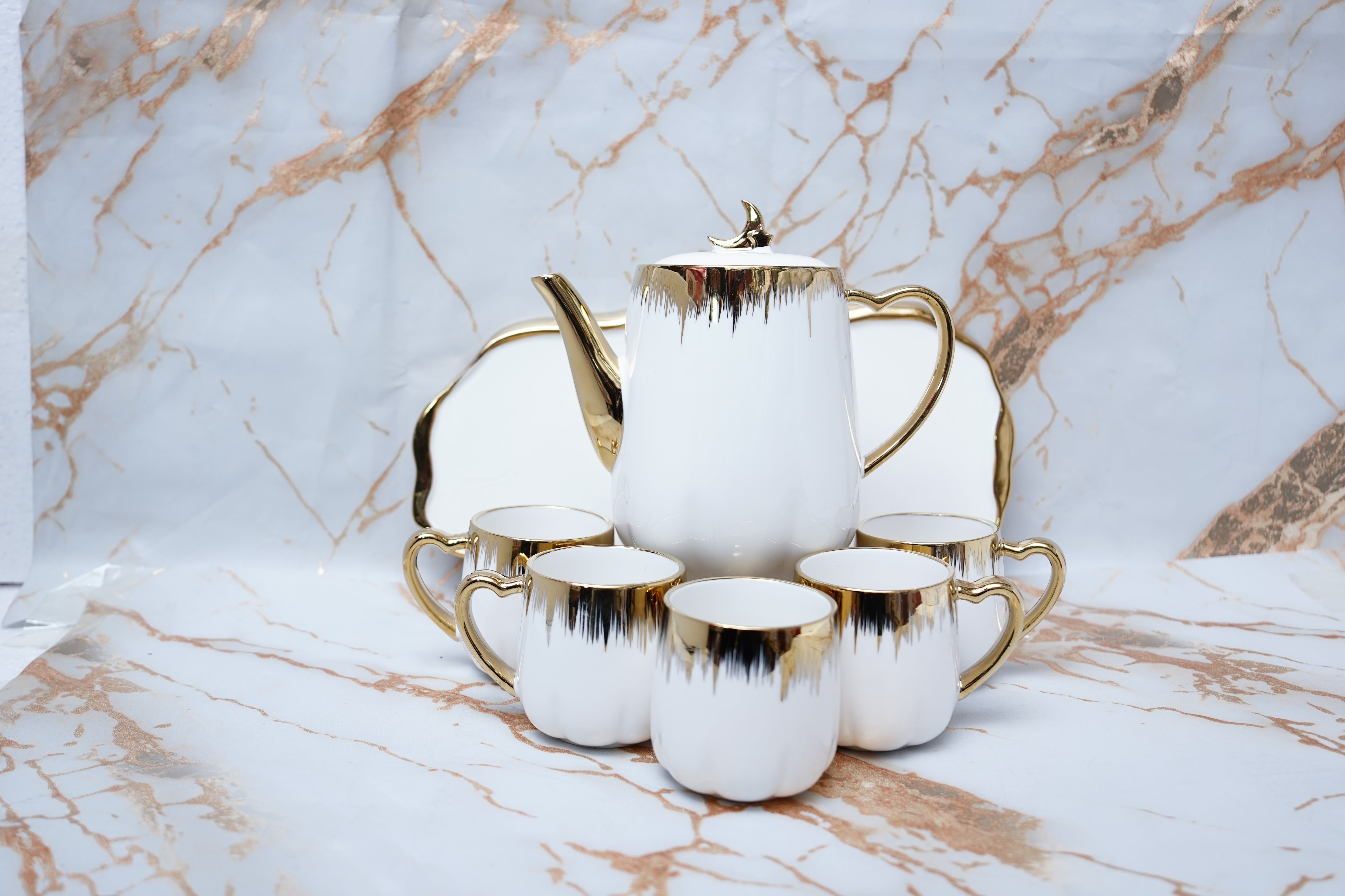 6 Pieces  Tea Set With (Design) Tray